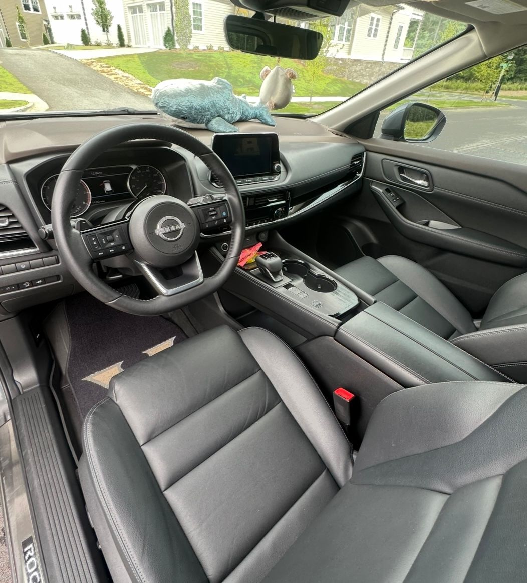 Nissan Rogue Interior