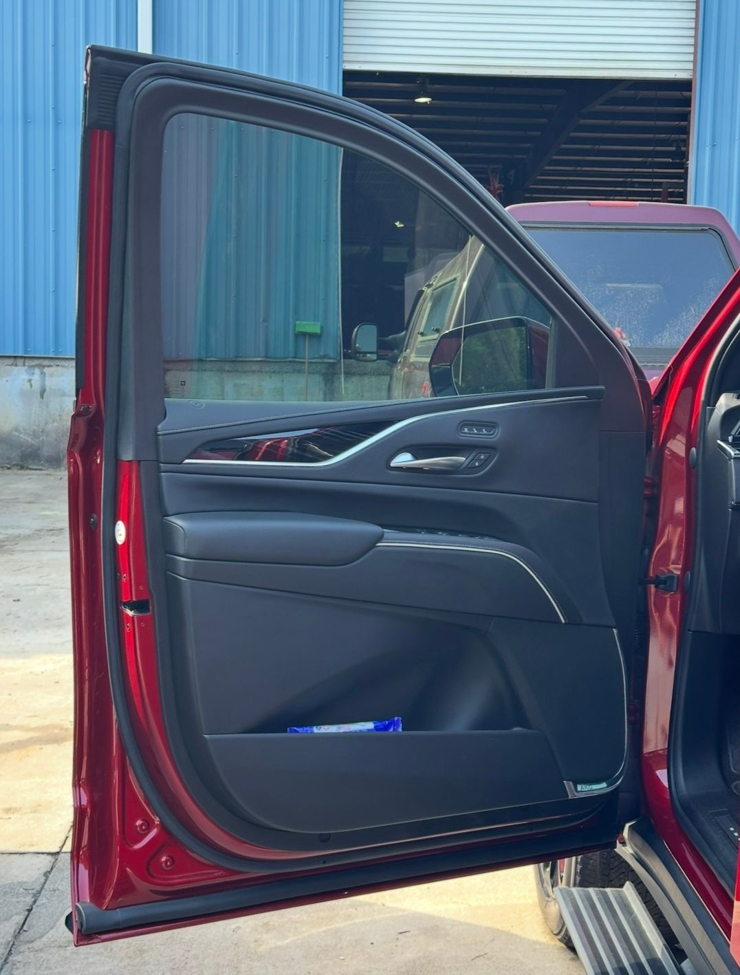 Cadillac Escalade Door Panel