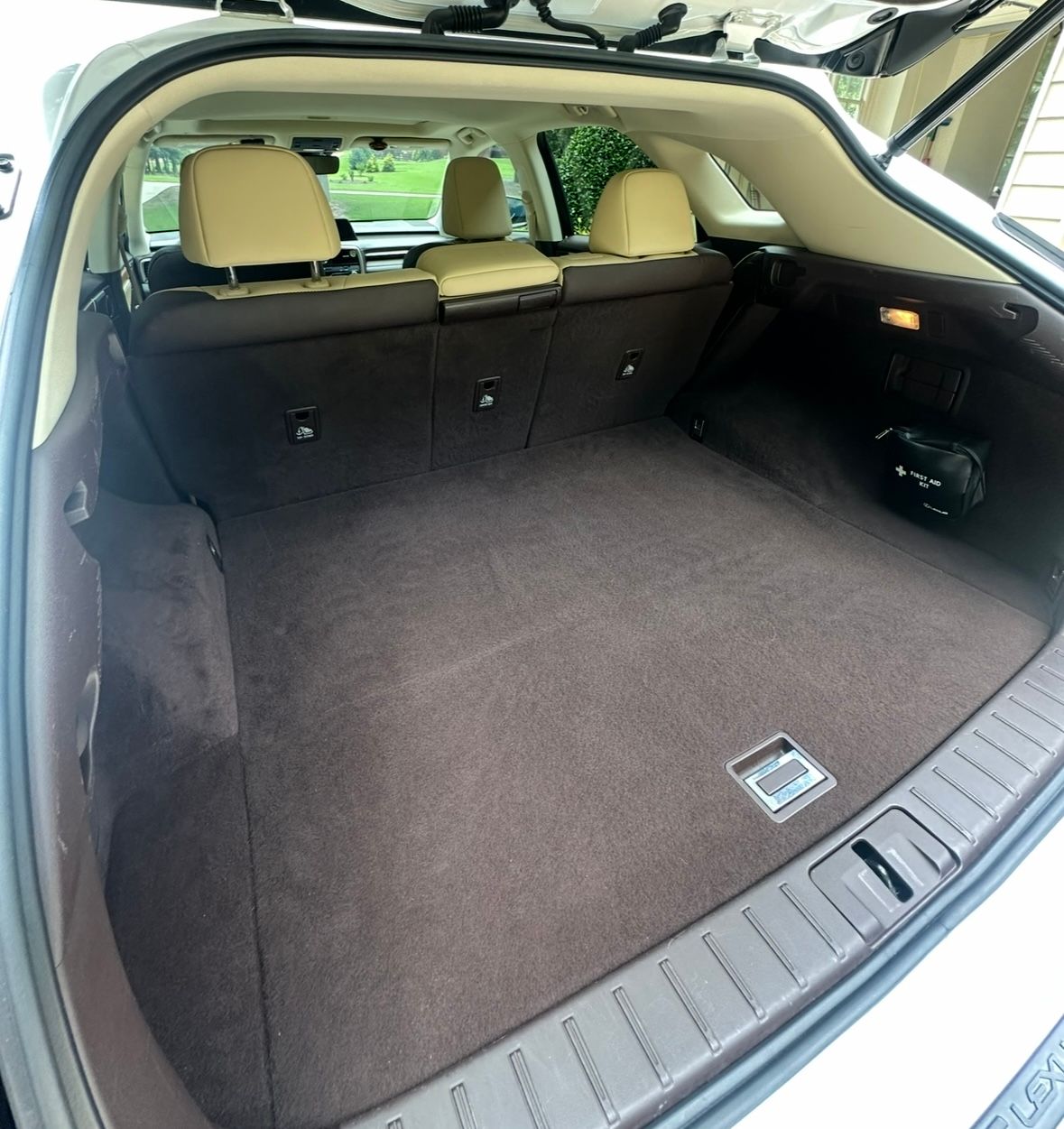 Lexus RX350 Trunk